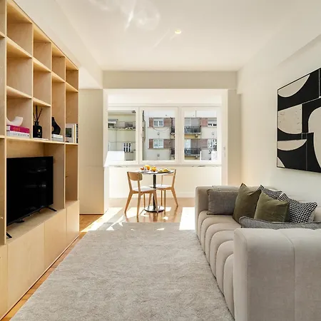 Whome Modern & Elegant In Appartement *